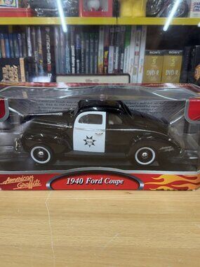 Motor Max American Graffiti 1:18 1940 Ford Coupe Police Car Premium Die Cast